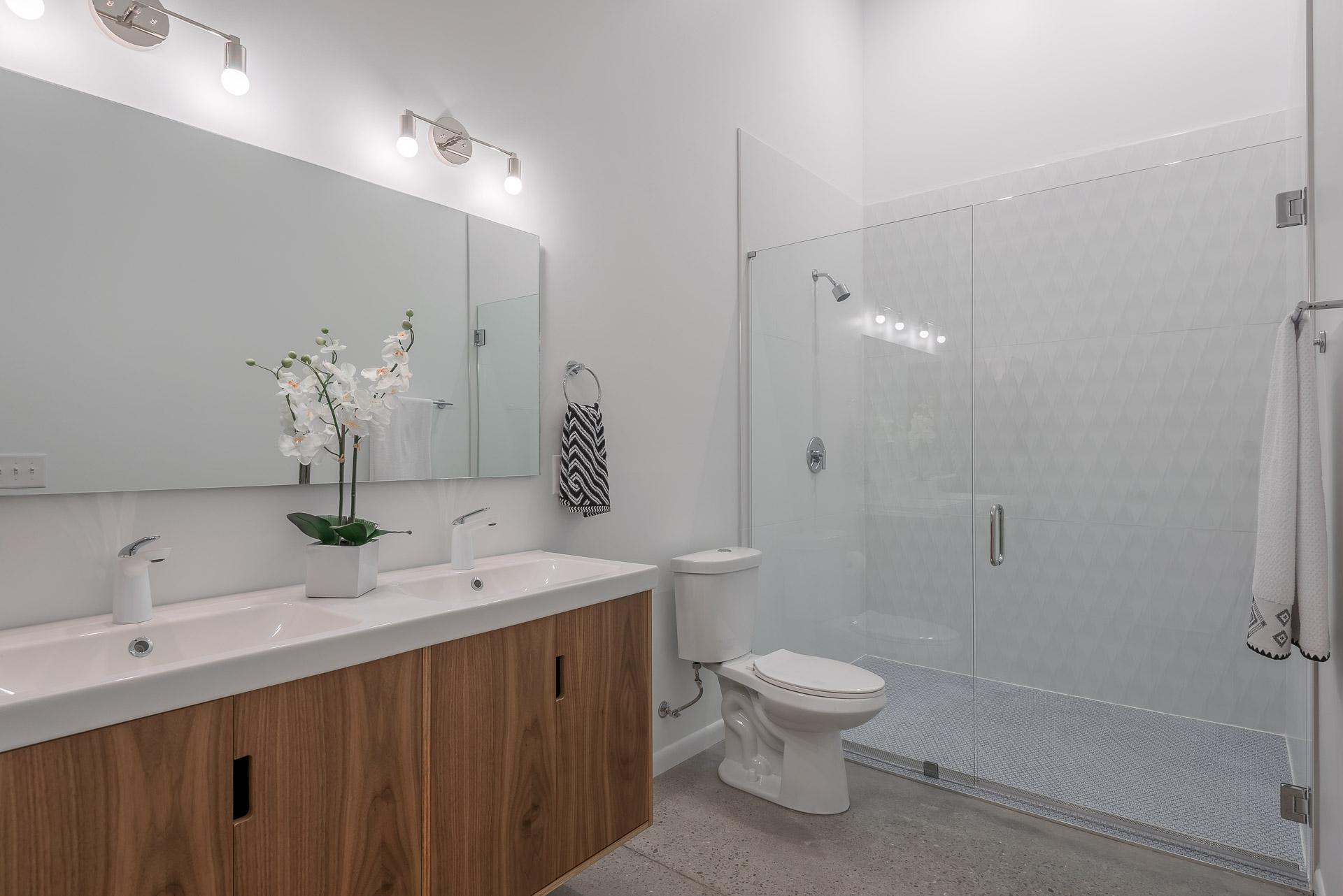 Midcentury at White Oak — photo 13