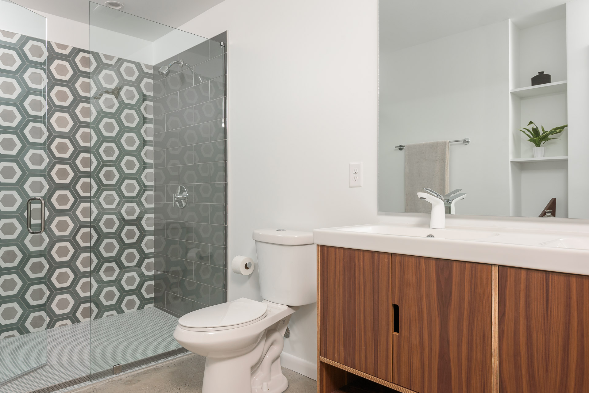 Midcentury at White Oak — photo 15